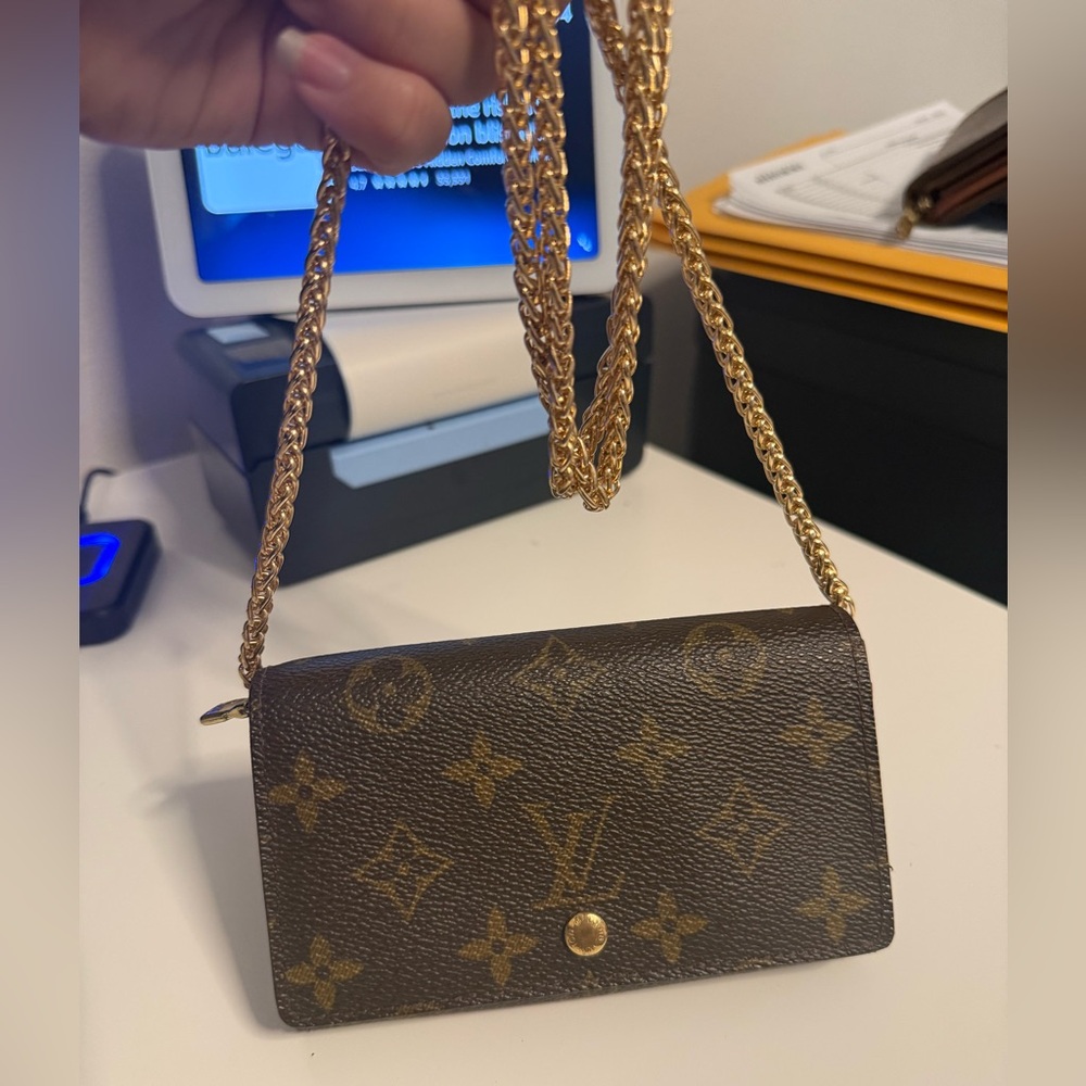 Louis Vuitton Monogram Crossbody with Gold Chain - Picture 17 of 17